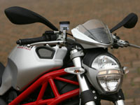 photo Ducati Monster 1100