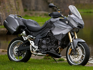 triumph tiger se