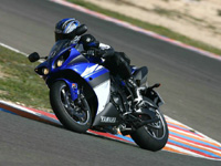 photo Yamaha R1