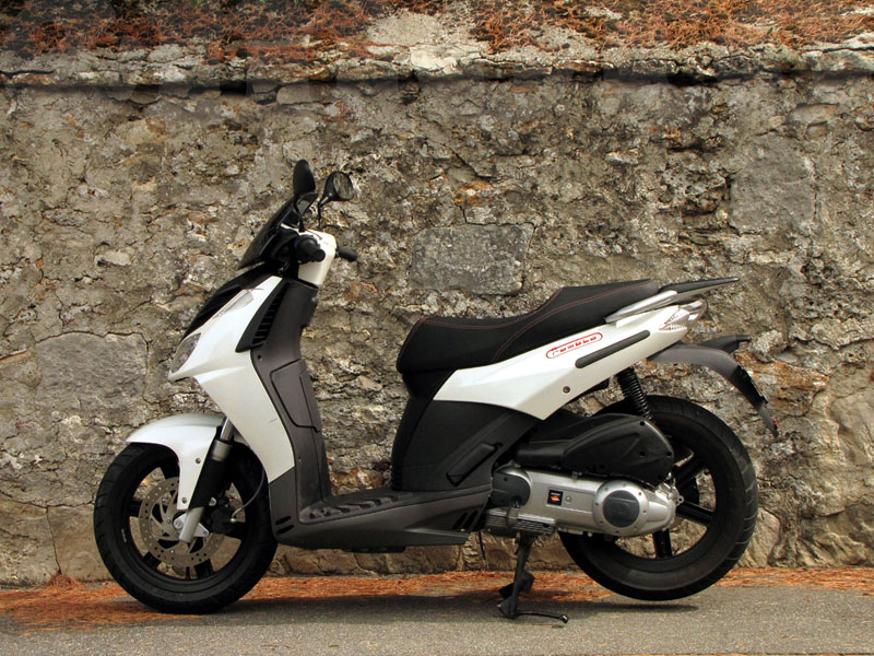 essai du Derbi Rambla 125 modèle 2009