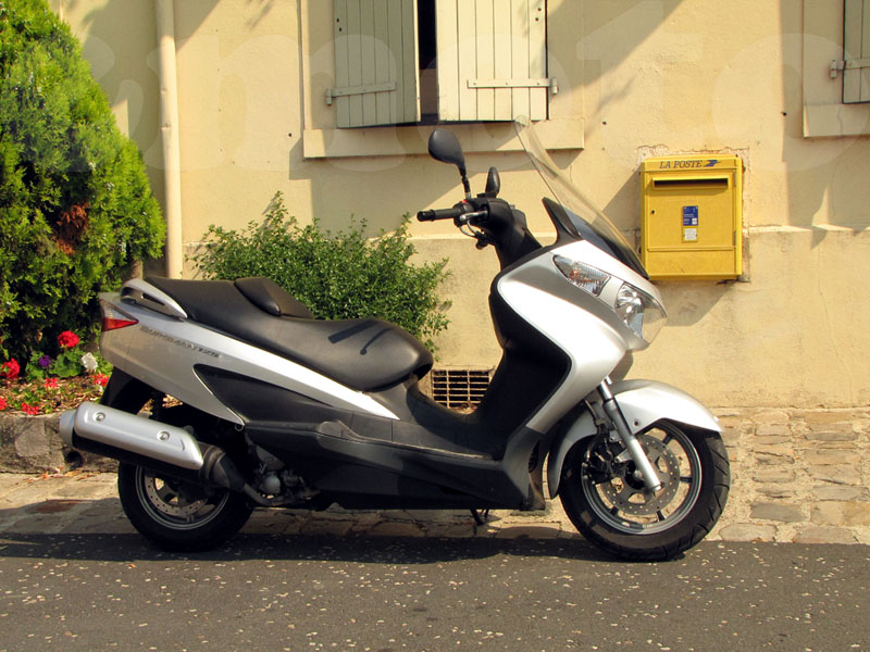 essai du Suzuki Burgman 125 modèle 2009