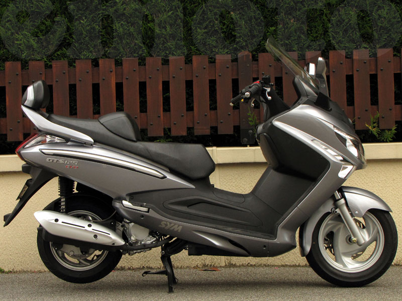 essai du Sym GTS 125 evo modèle 2009