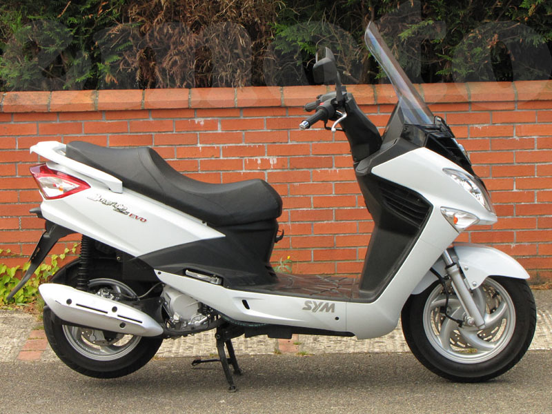 essai du Sym Joyride 125 evo modèle 2009
