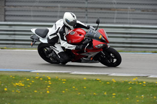 pirelli diablo rosso corsa assen yamaha r6 pirelli diablo rosso corsa assen yamaha r6