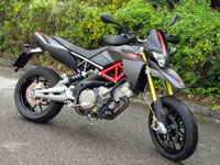 photo Aprilia Dorsoduro Factory
