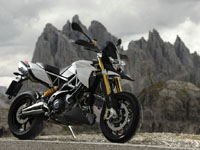 photo Aprilia Dorsoduro 1200