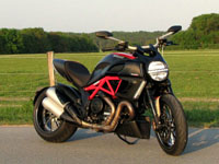 photo Ducati Diavel Carbon
