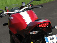 photo Ducati Monster 1100 Evo