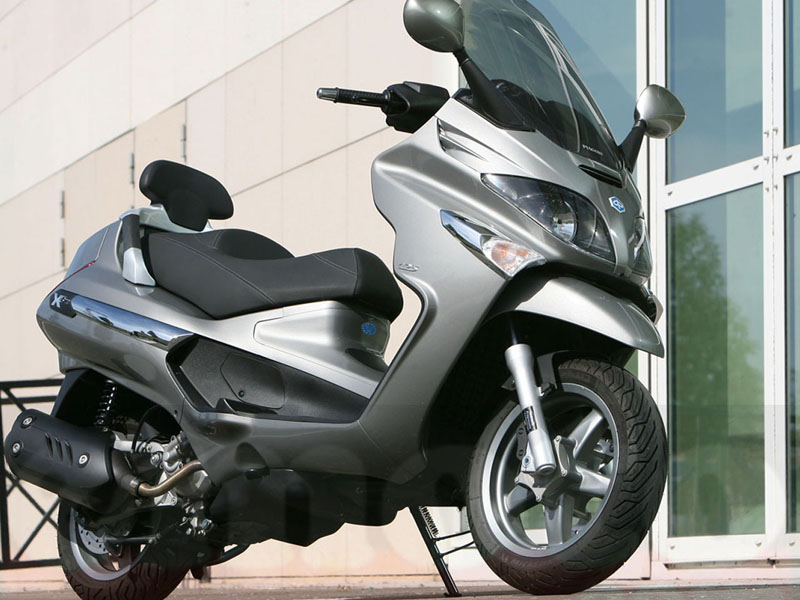 essai du Piaggio X-Evo 125 modèle 2010