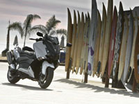photo Yamaha T-Max 530