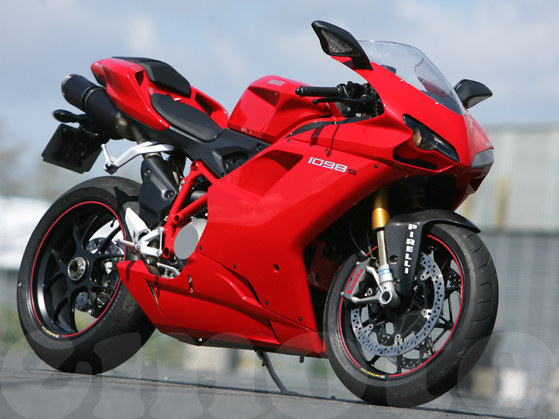 Essai Ducati 1098 S