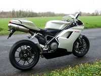 photo Ducati 848