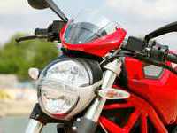 photo Ducati Monster 696+