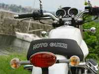 photo Moto-Guzzi V7 Classic