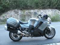 Spécial Tonton..............GTR 1400 Kawasaki-gtr1400-0981_s