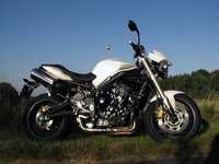 photo Triumph Street Triple