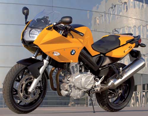 http://www.emoto.com/img/news/200510/2197/bmw-f800s-jaune.jpg