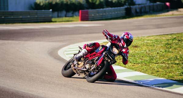 hypermotard 1 hypermotard 1