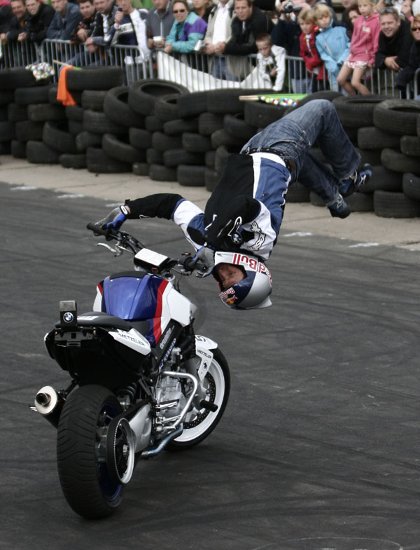 chris pfeiffer stunt bmw switchback donuts chris pfeiffer stunt bmw switchback donuts