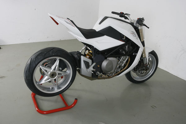 MV Agusta Bestial