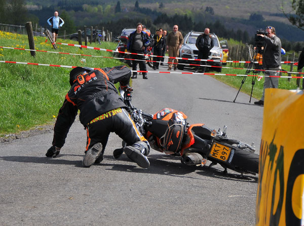 belgian dark dog tour es6 9 5
