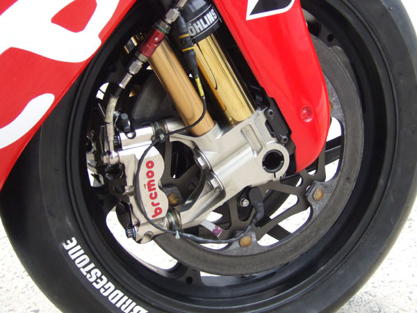 sylvain guintoli ducati 50 5