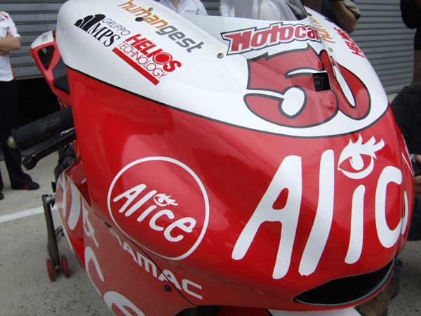 sylvain guintoli ducati 50 6