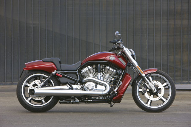 harley davidson vrscf v rod muscle profil