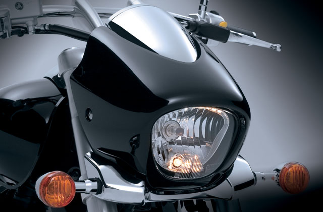 suzuki m1500 headlight