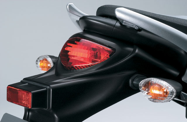 suzuki sfv gladius 2009 taillight suzuki sfv gladius 2009 taillight