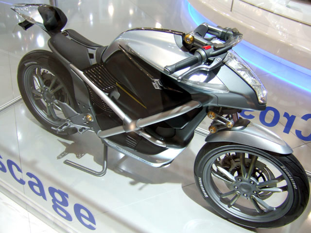 suzuki crosscage 3