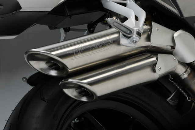 mv agusta brutale 1090rr echappement