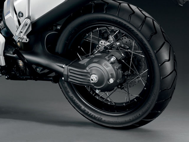 yamaha-super-tenere-2010-xtz1200-cardan.jpg