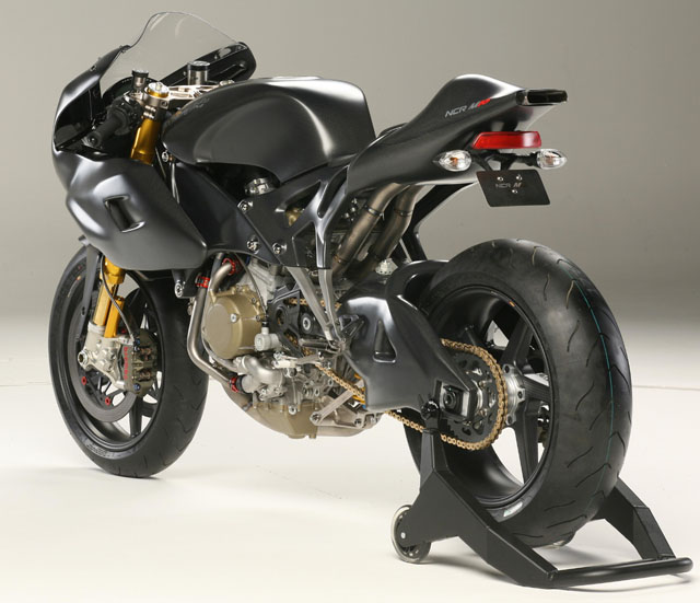 ncr millona 16 arriere gauche