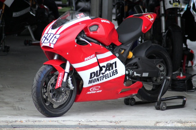 ducati-store-montpellier-696-project.jpg