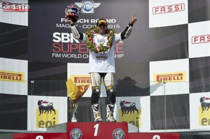 kenan sofuoglu est champion du monde supersport magny cours kenan sofuoglu est champion du monde supersport magny cours