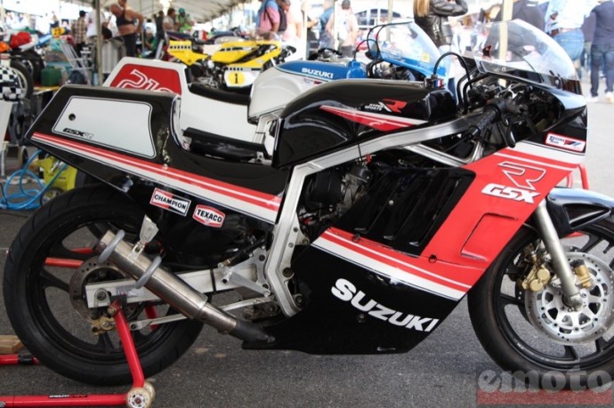 suzuki gsxr 750 de 1985 aussi suzuki gsxr 750 de 1985 aussi