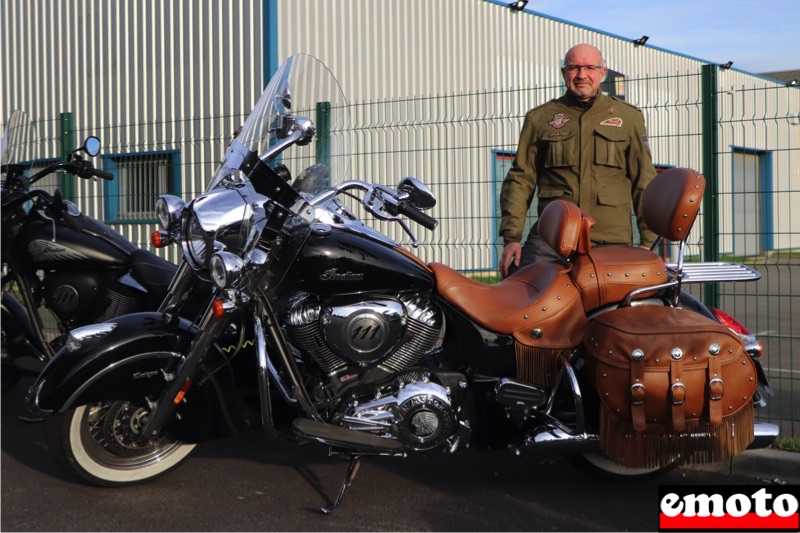 Fabrice et sa Chief Vintage au IMRG Indian Lille, fabrice et son indian chief vintage arrivent a imrg lille