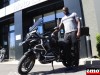 Bambia et sa BMW R 1200 GS Adventure chez Moto Loft