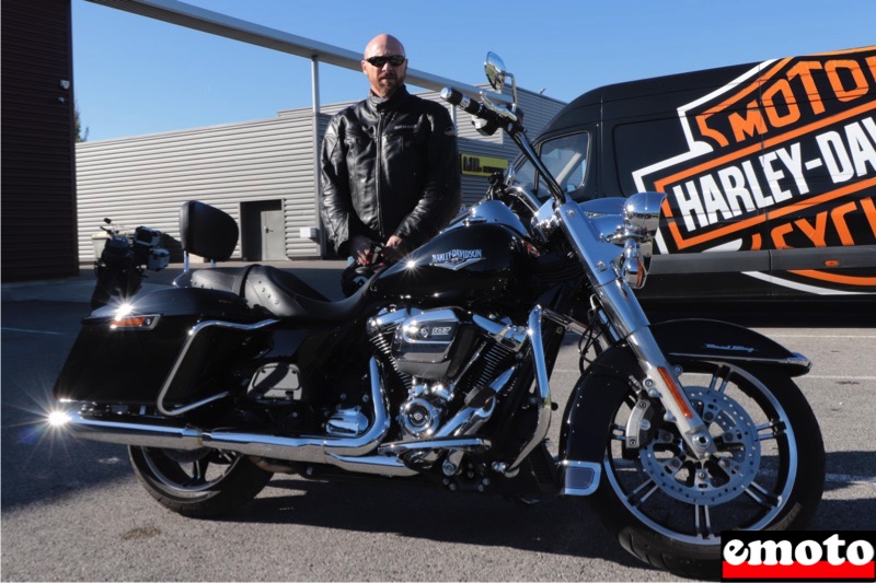 Harley-Davidson Road King de Jean-Daniel chez H-D à Salon, harley davidson road king de jean daniel chez h d a salon