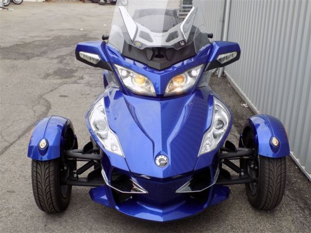 Can Am Spyder rts 1/3