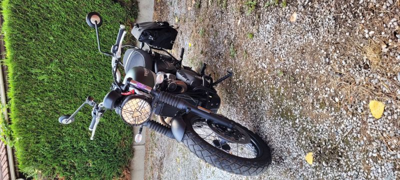 Triumph Scrambler 900 3/6