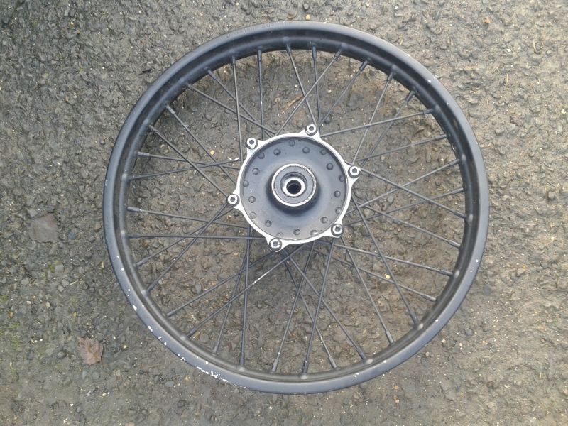 Roue avant yamaha 125 virago 1998 1/3