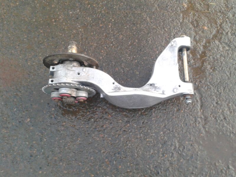 Monobras ducati 748 2003 1/3