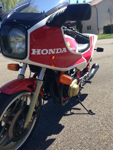 HONDA CB 1100 R 3/4