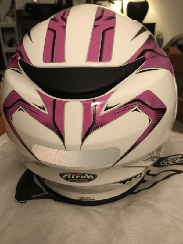 Casque intégral neuf Airoh Femme taille M 2/6
