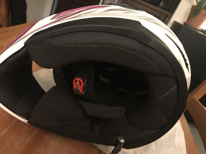 Casque intégral neuf Airoh Femme taille M 4/6