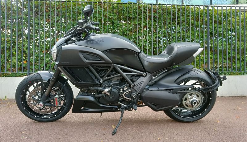Ducati Diavel 2/3