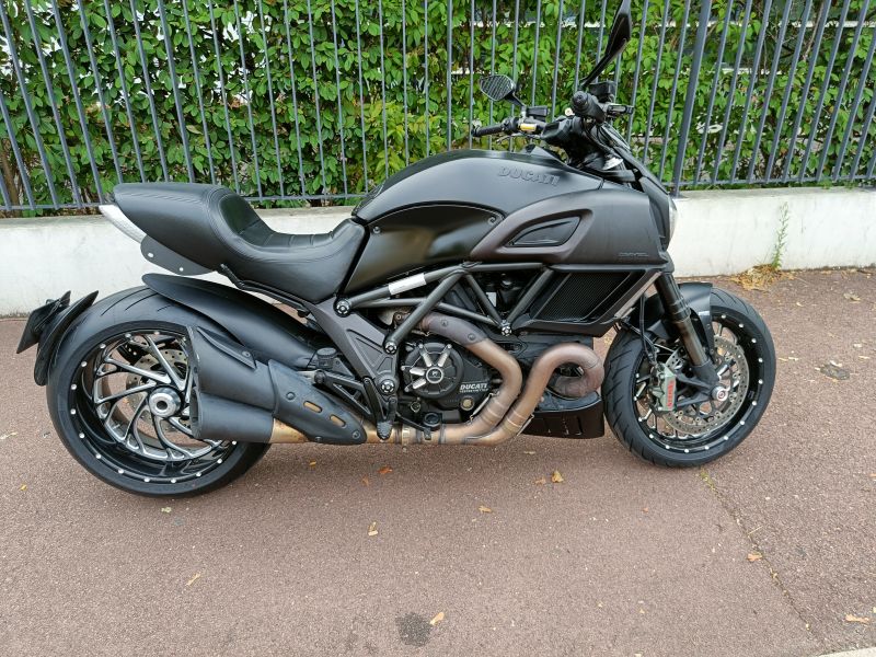 Ducati Diavel 3/3