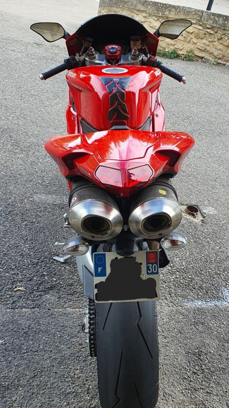 Vends (à contre cœur) 848 Ducati